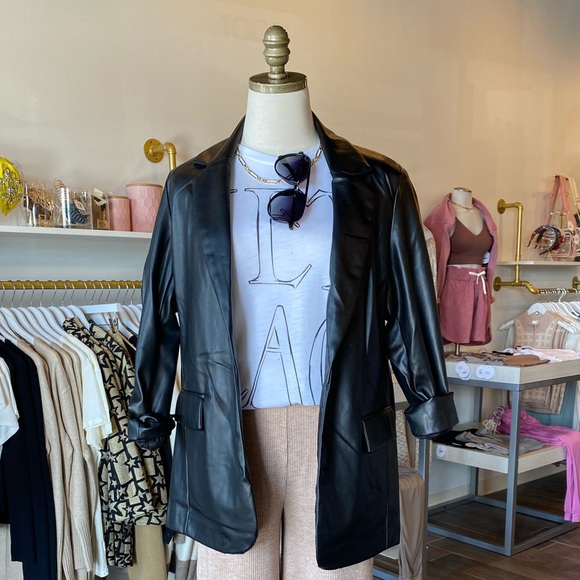 Leather blazer - Picture 2 of 2